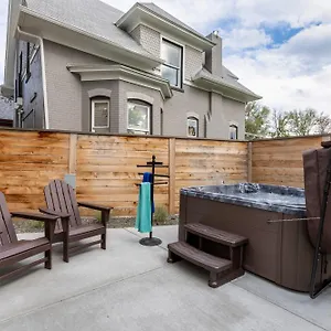 Luxurydenver W Hot Tub 2 Mi To Downtown Denver
